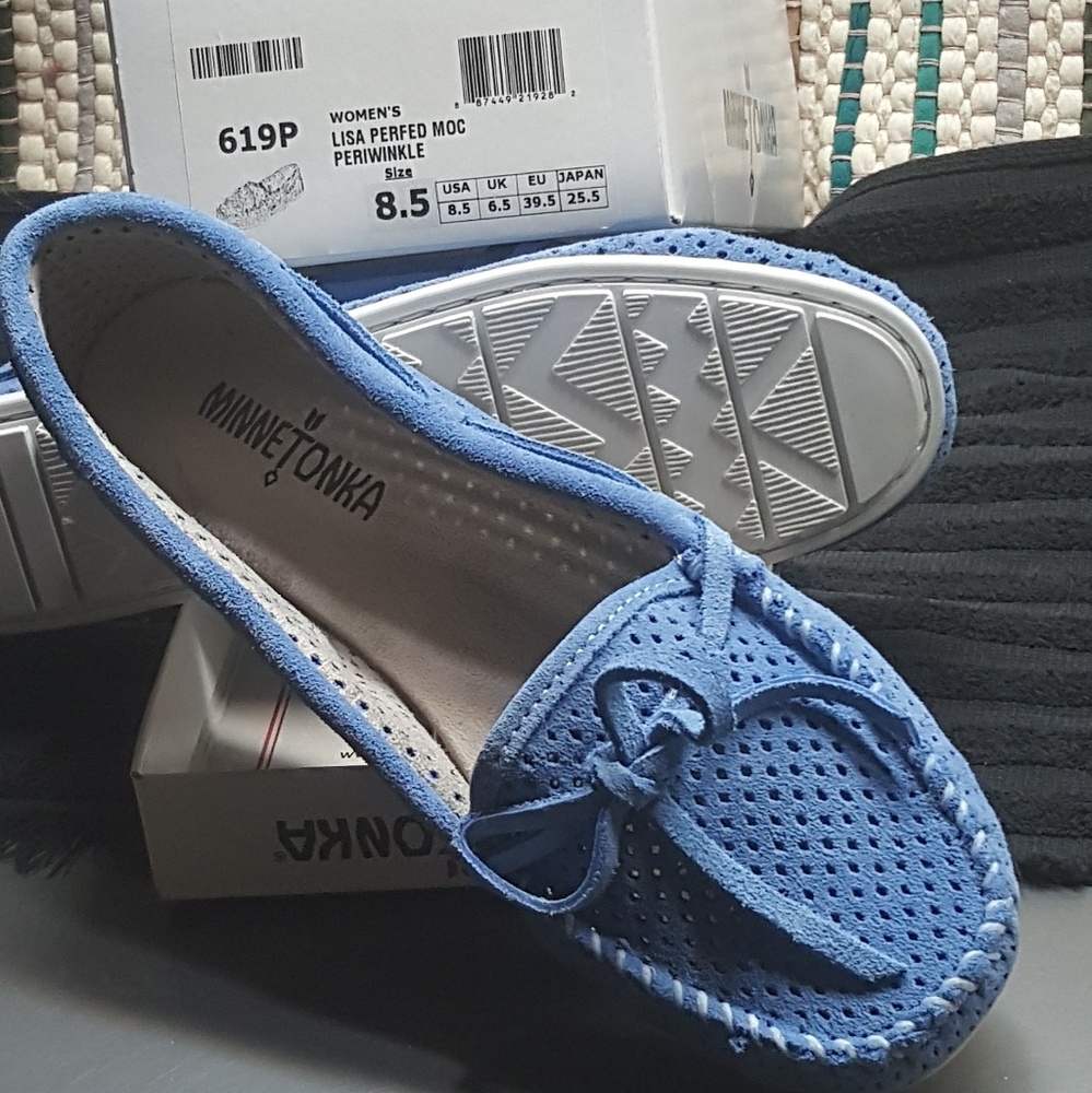 Minnetonka Lisa Perforated Moccasins